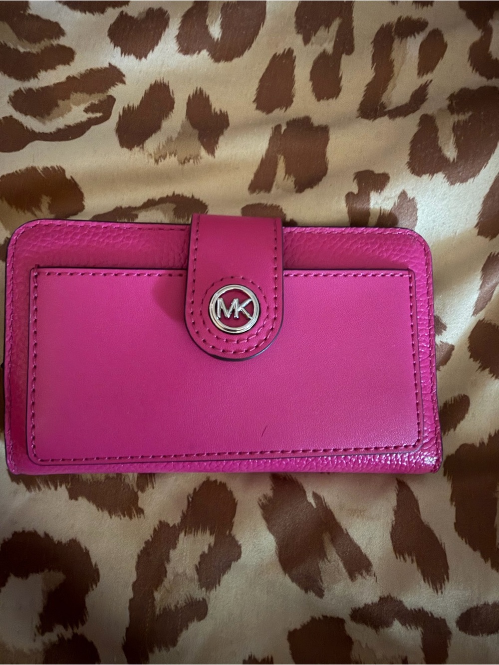 Michael Kors Hot Pink Leather Card & Key Holder with MK Snap. HOT BARBIE PINK!